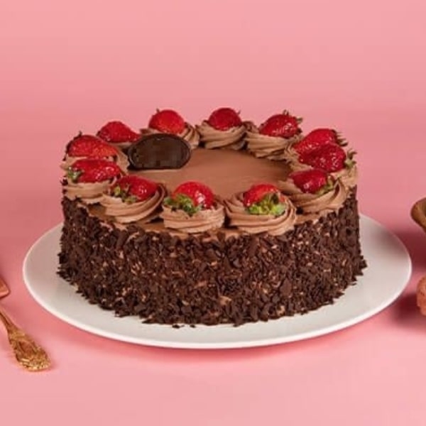 Eggless Double Choc Strawberry Cake