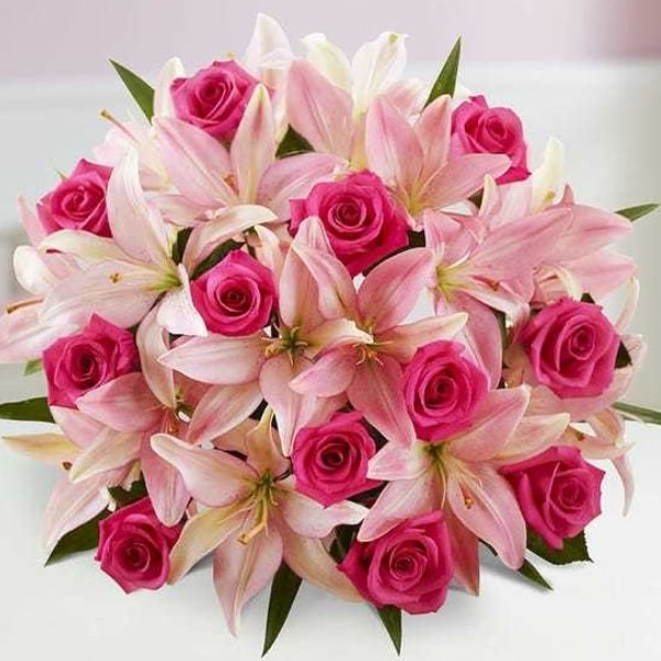 Magnificent Pink Rose & Lily Bouquet