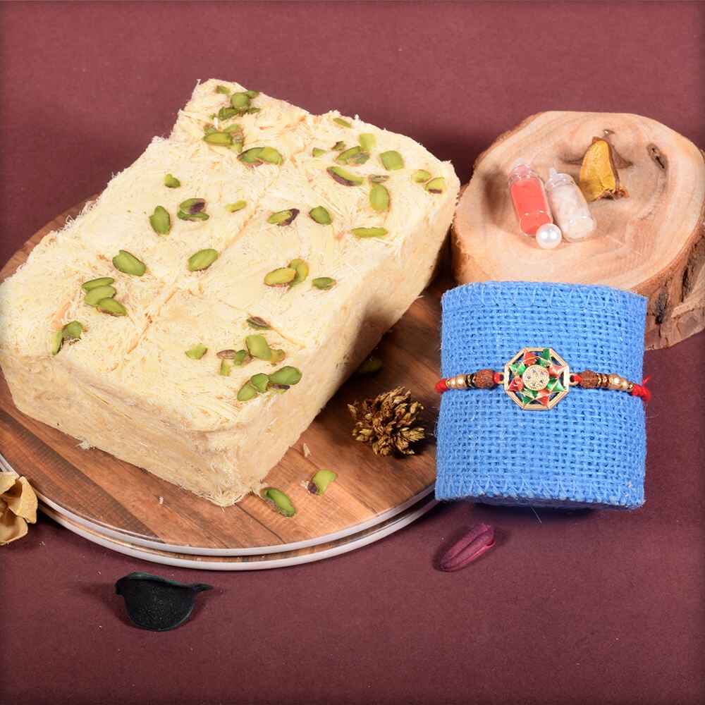 Rakhi with Sonpapdi (250gm)