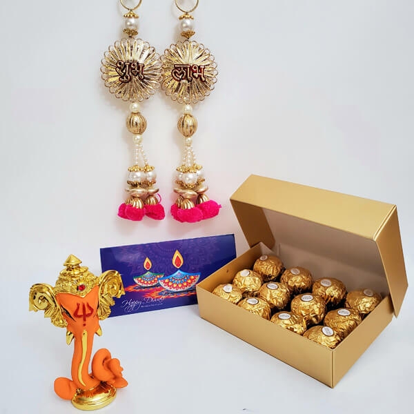 Diwali with Ganesha and Shubh Laabh