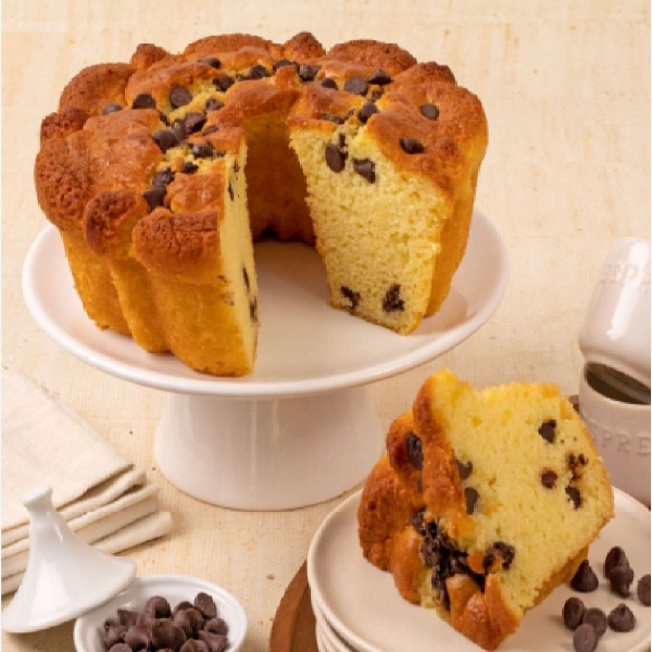 Chocolate Chip Coffee Cake